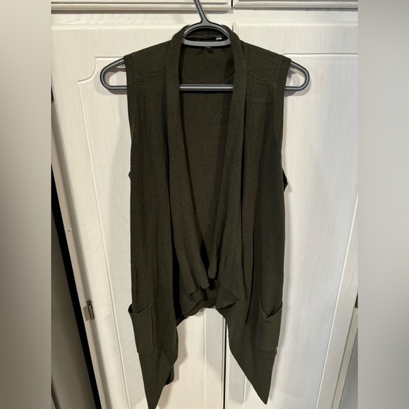 Knit Sweater Vest - Picture 1 of 1